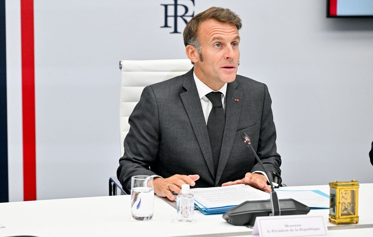 Macron insta a China, Estados Unidos y Europa a coordinarse económicamente Macron insta a China, Estados Unidos y Europa a coordinarse económicamente